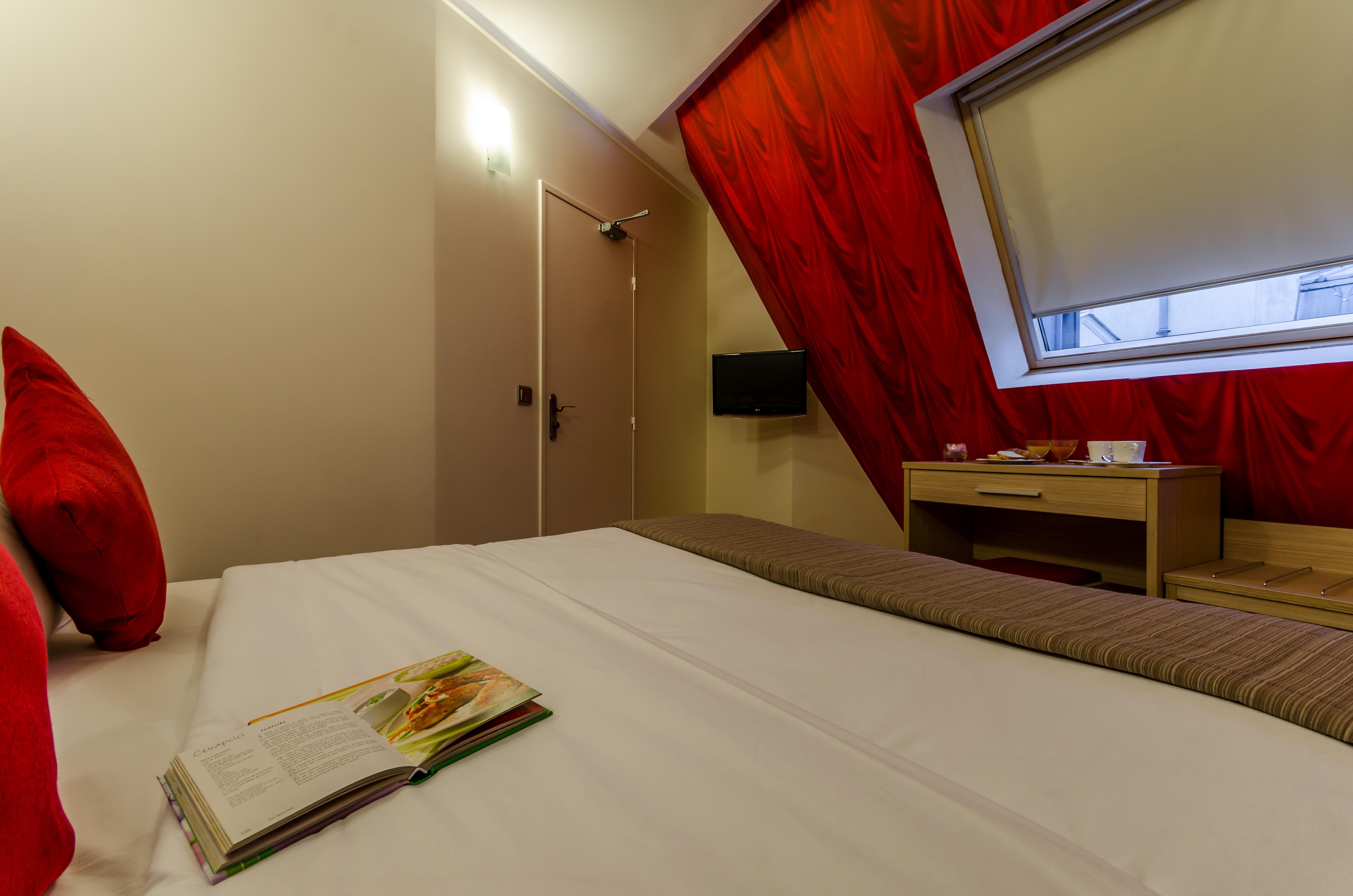Hotel Riviera Renovated Παρίσι Εξωτερικό φωτογραφία
